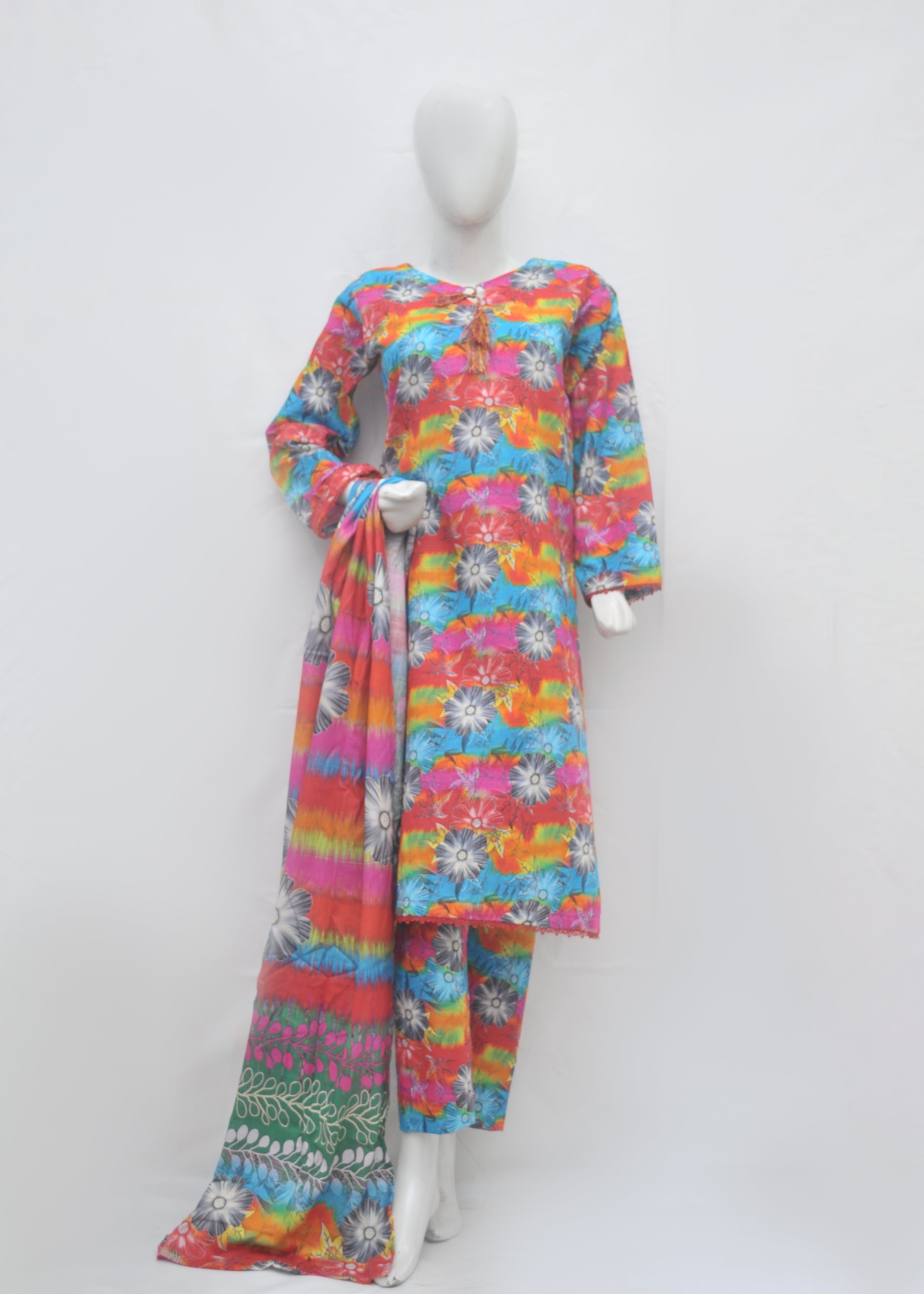 Premium Printed 3pc Khaddar Suit – Winter Collection