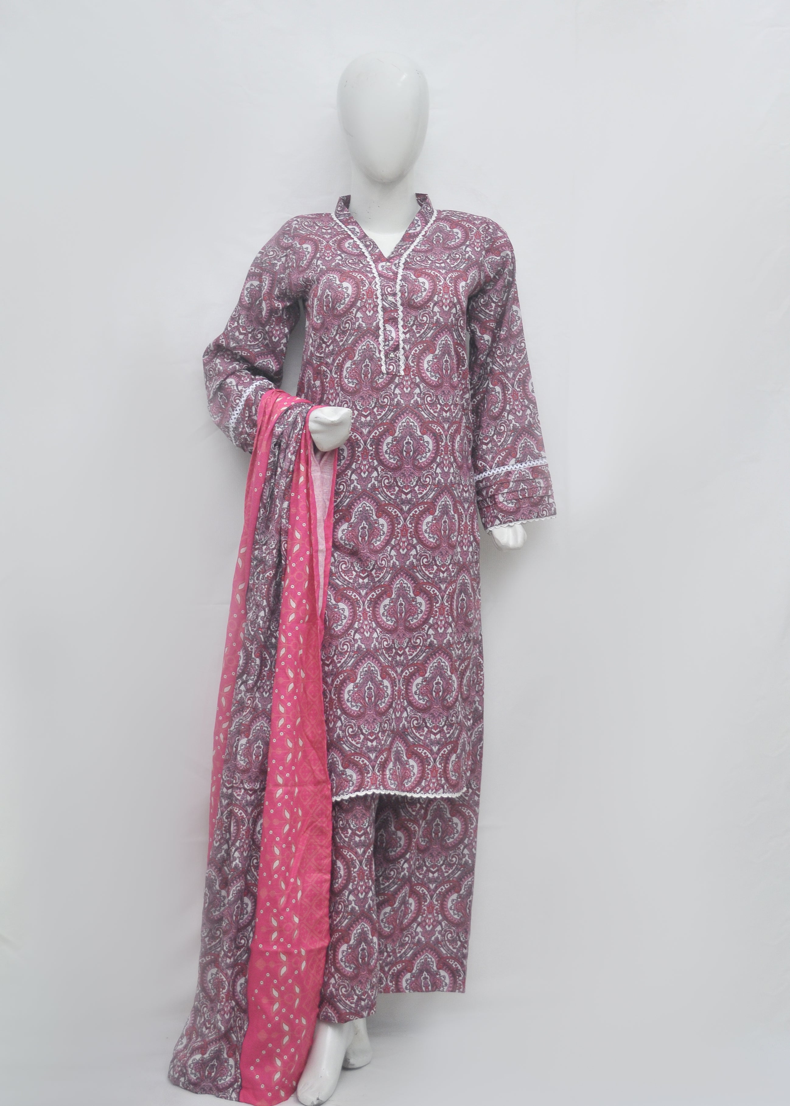 Premium Printed 3pc Khaddar Suit – Winter Collection