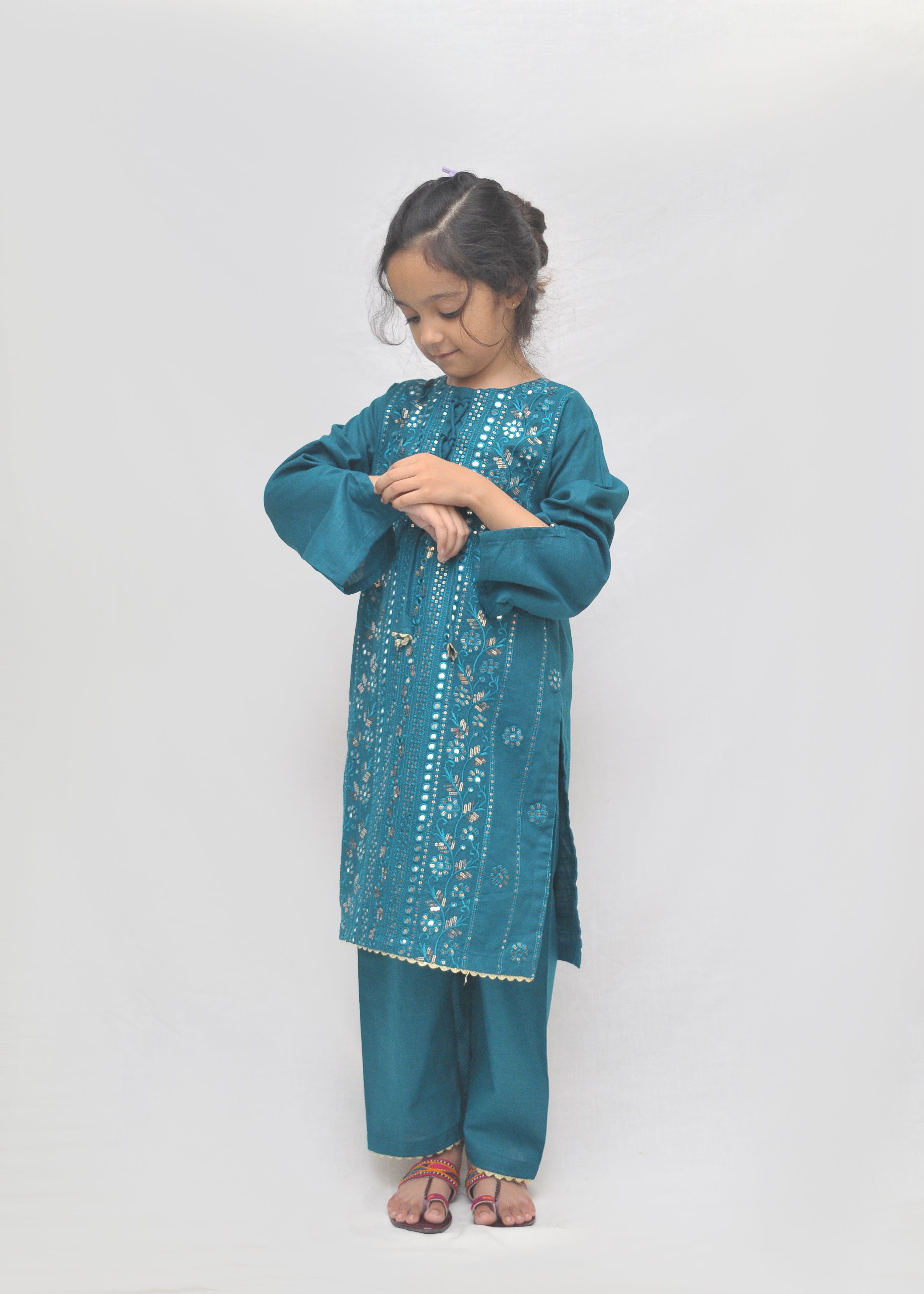 Embroidered Khaddar 2pc - Kids Winter Collection