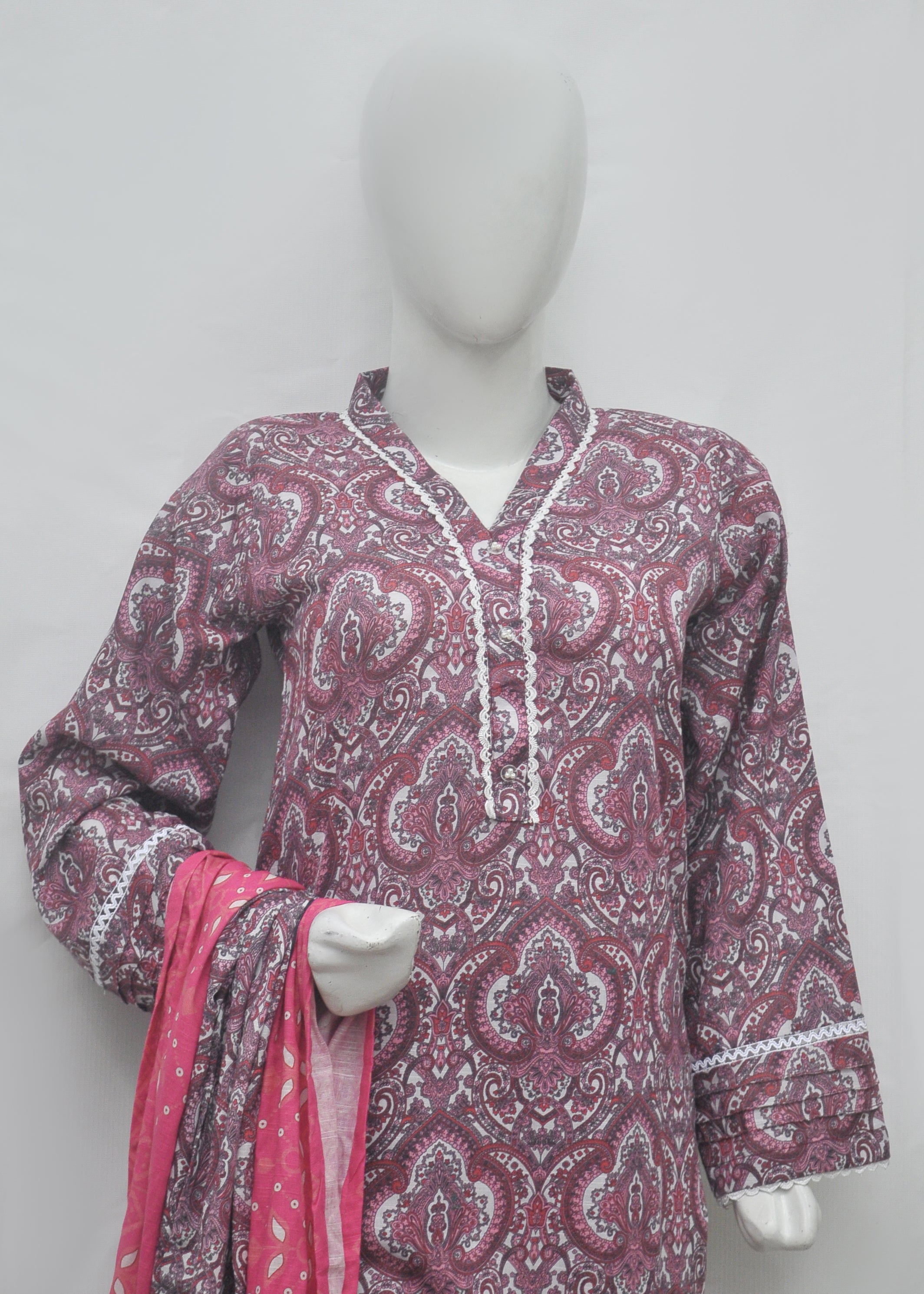 Premium Printed 3pc Khaddar Suit – Winter Collection