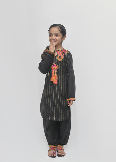 Embroidered Khaddar 2pc - Kids Winter Collection