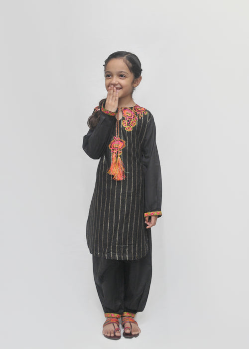 Embroidered Khaddar 2pc - Kids Winter Collection