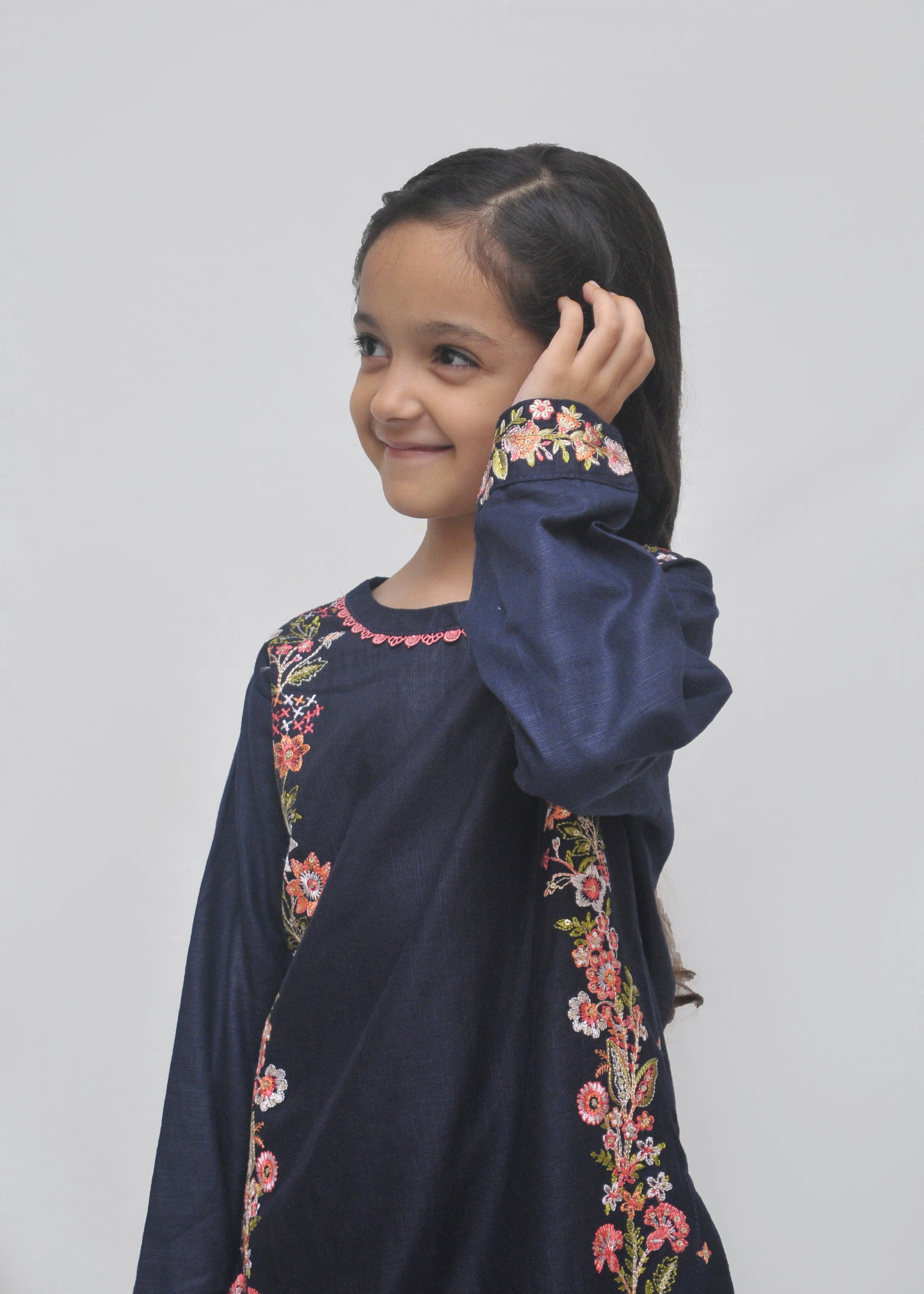 Embroidered Khaddar 2pc - Kids Winter Collection