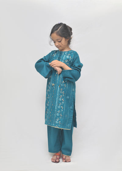 Embroidered Khaddar 2pc - Kids Winter Collection