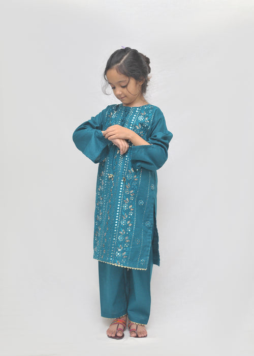 Embroidered Khaddar 2pc - Kids Winter Collection