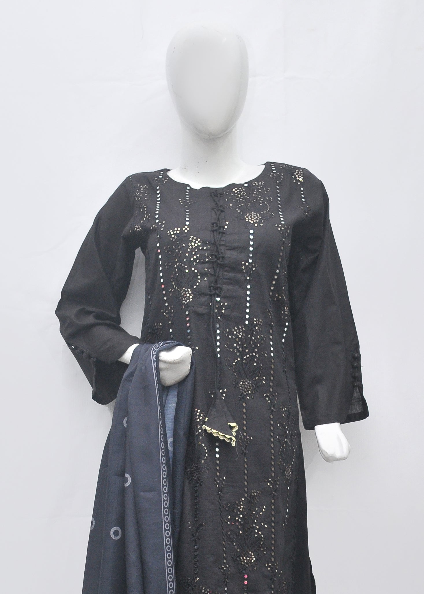 Embroidered Khaddar 3pc - Winter Collection