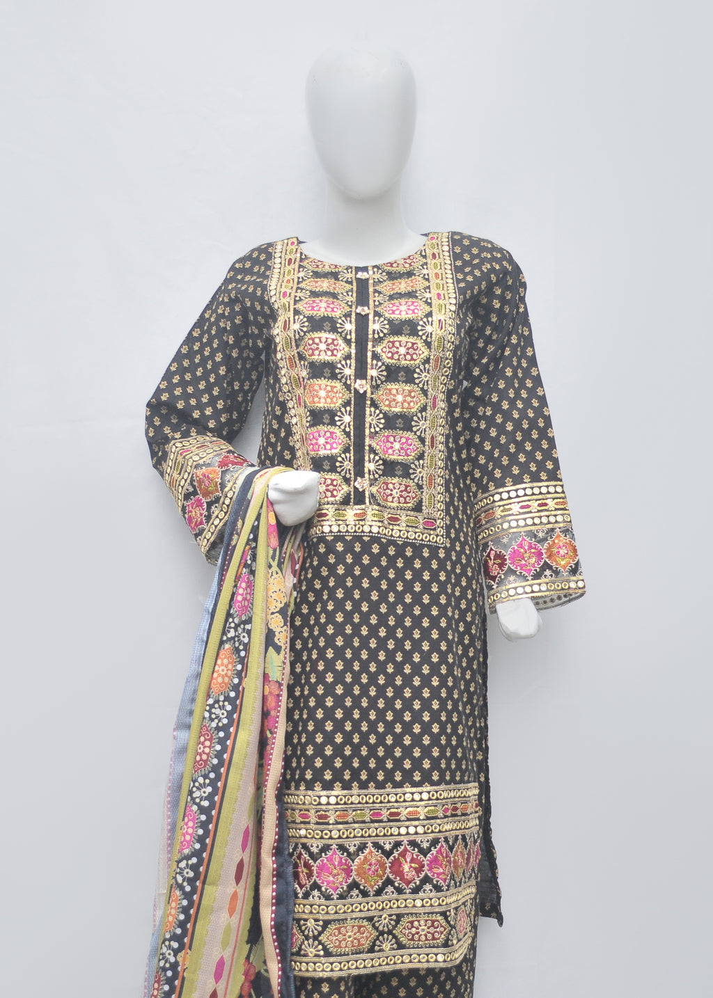 Embroidered Khaddar 3pc - Winter Collection