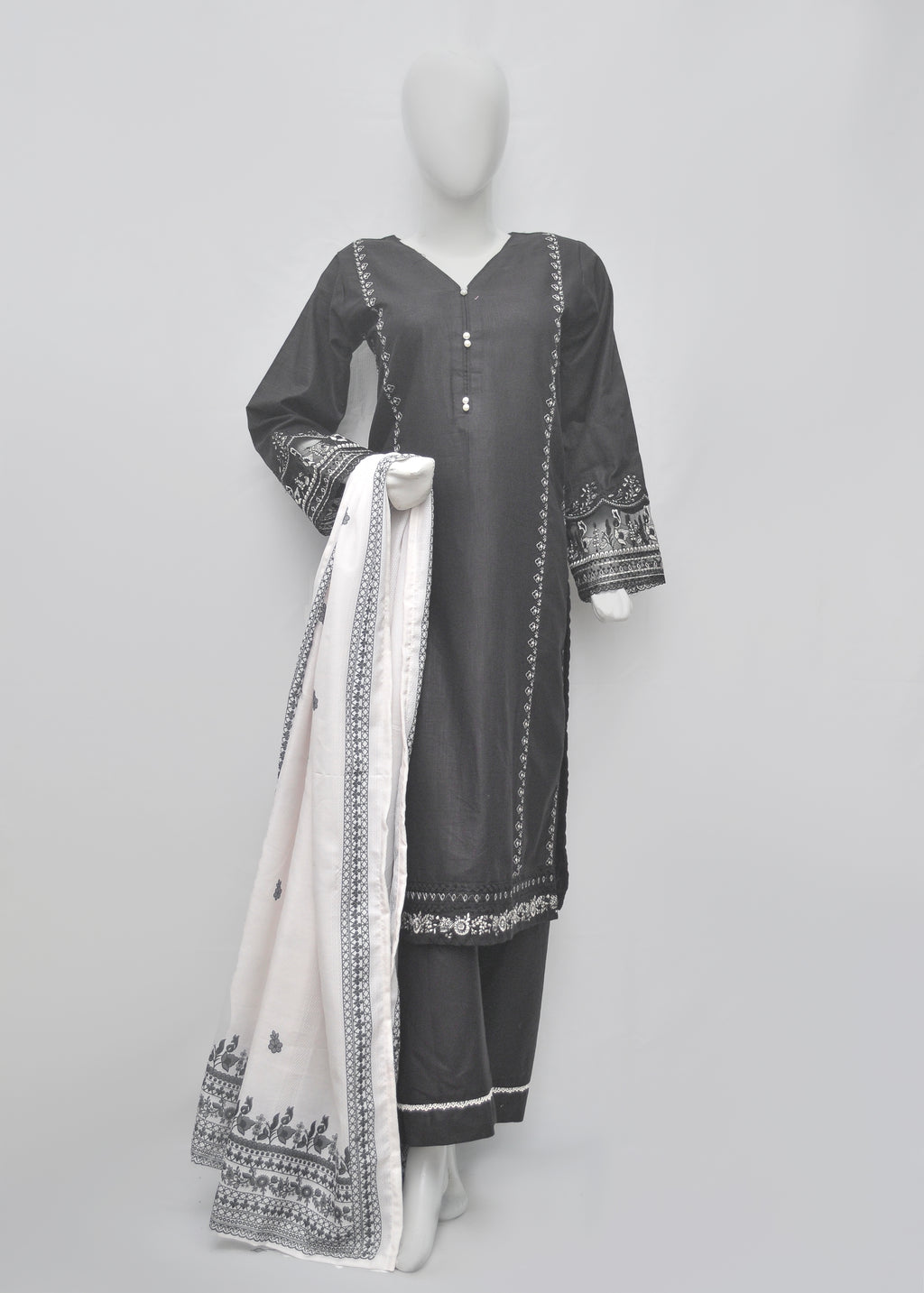 Embroidered Khaddar 3pc - Winter Collection