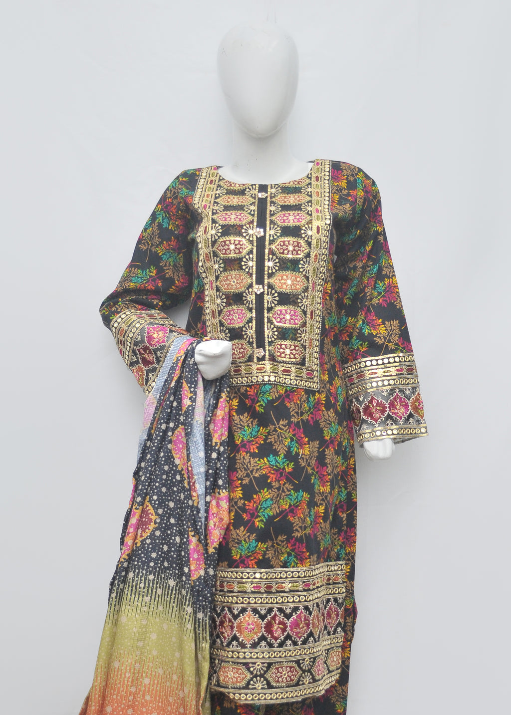 Embroidered Khaddar 3pc - Winter Collection