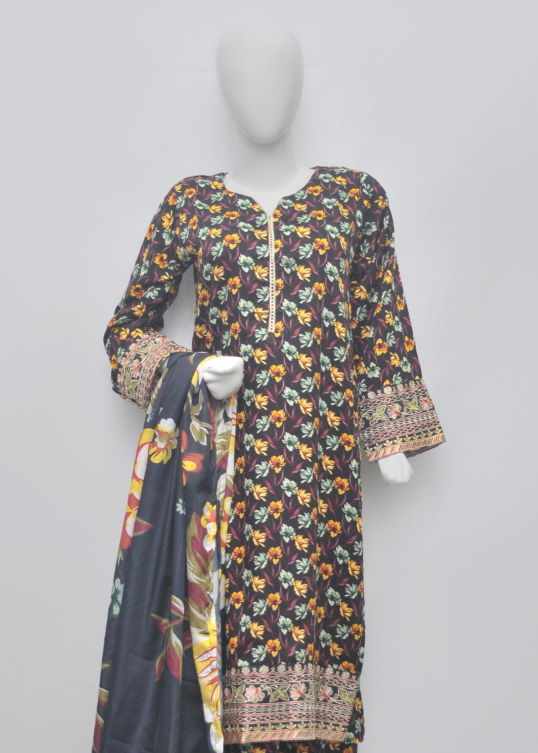 Embroidered Khaddar 3pc - Winter Collection