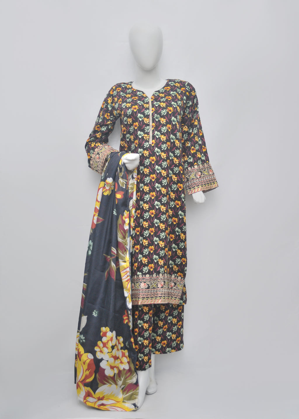Embroidered Khaddar 3pc - Winter Collection