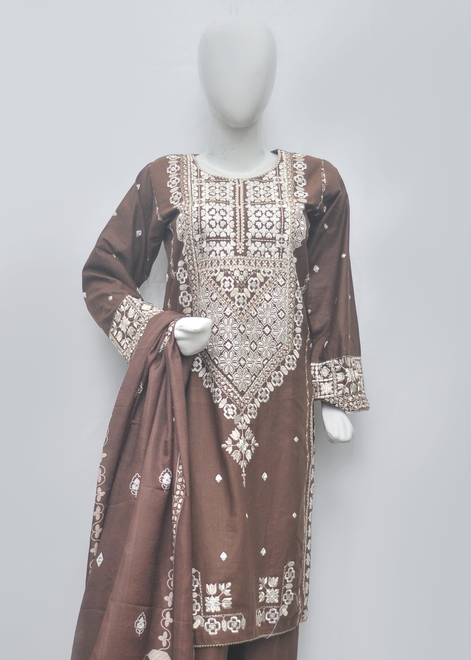 Embroidered Khaddar 3pc - Winter Collection