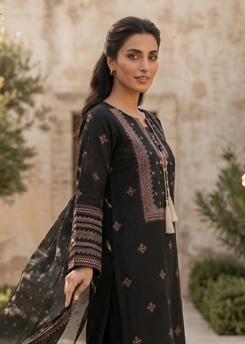 Embroidered Lawn 3PC